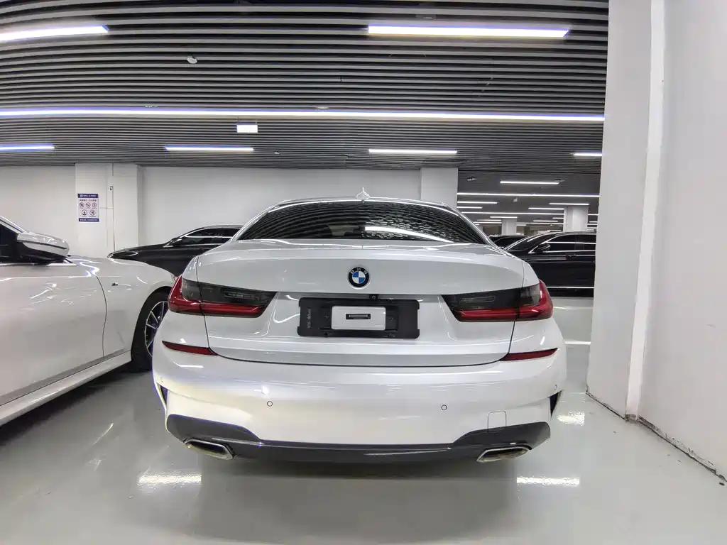 BMW 3 Series — фото 11