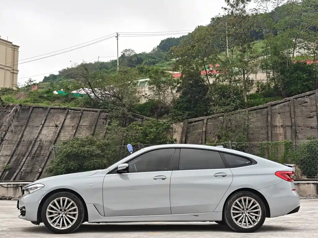 BMW 6 Series GT — фото 9