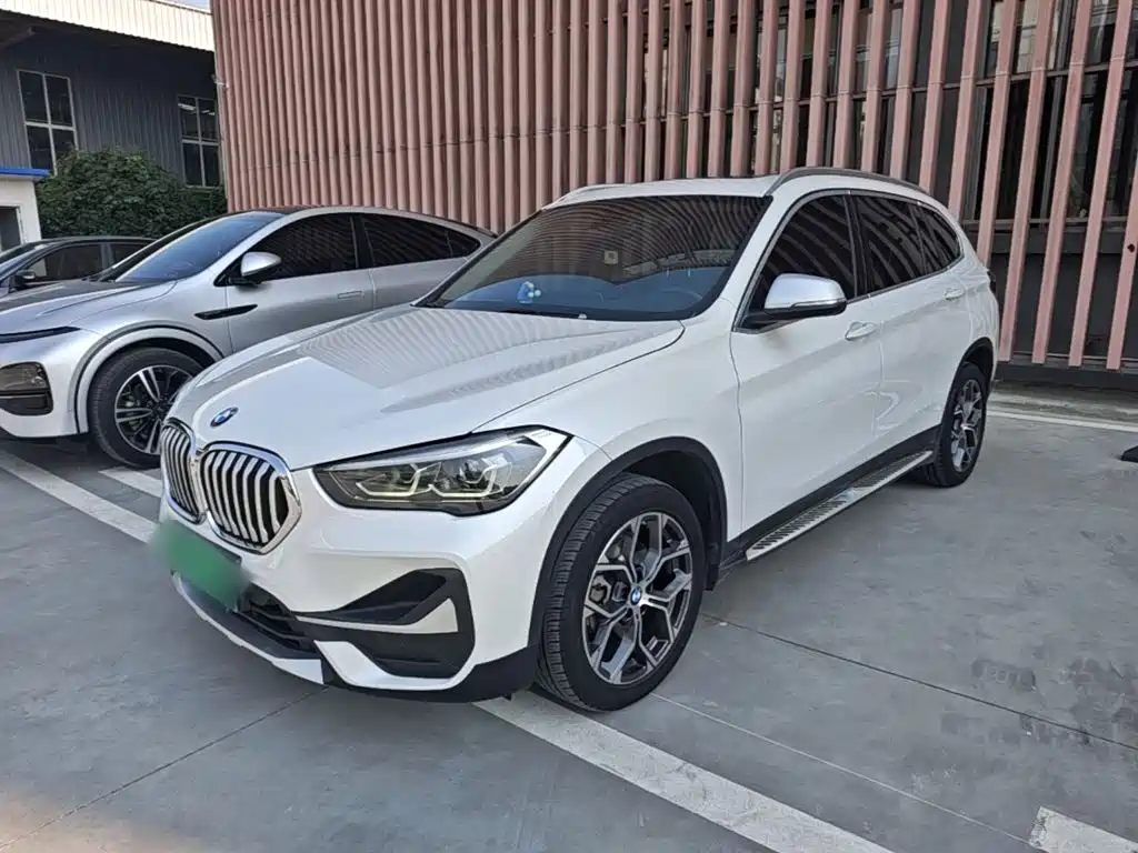 BMW X1 — фото 2