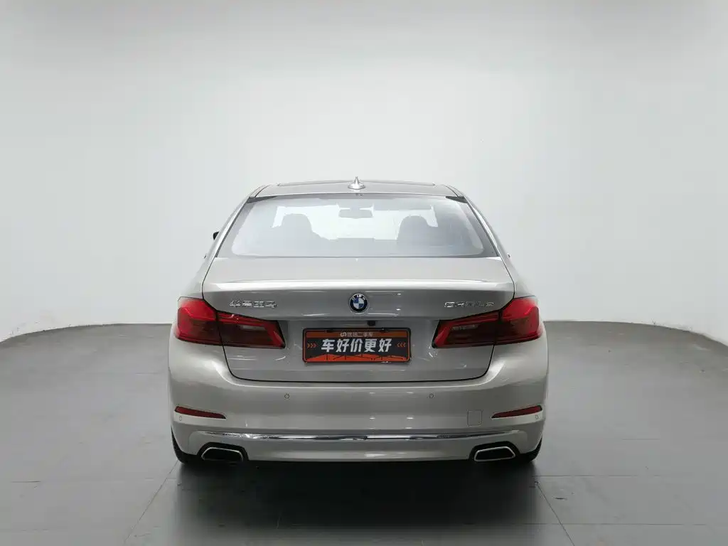 BMW 5 Series New Energy — фото 4
