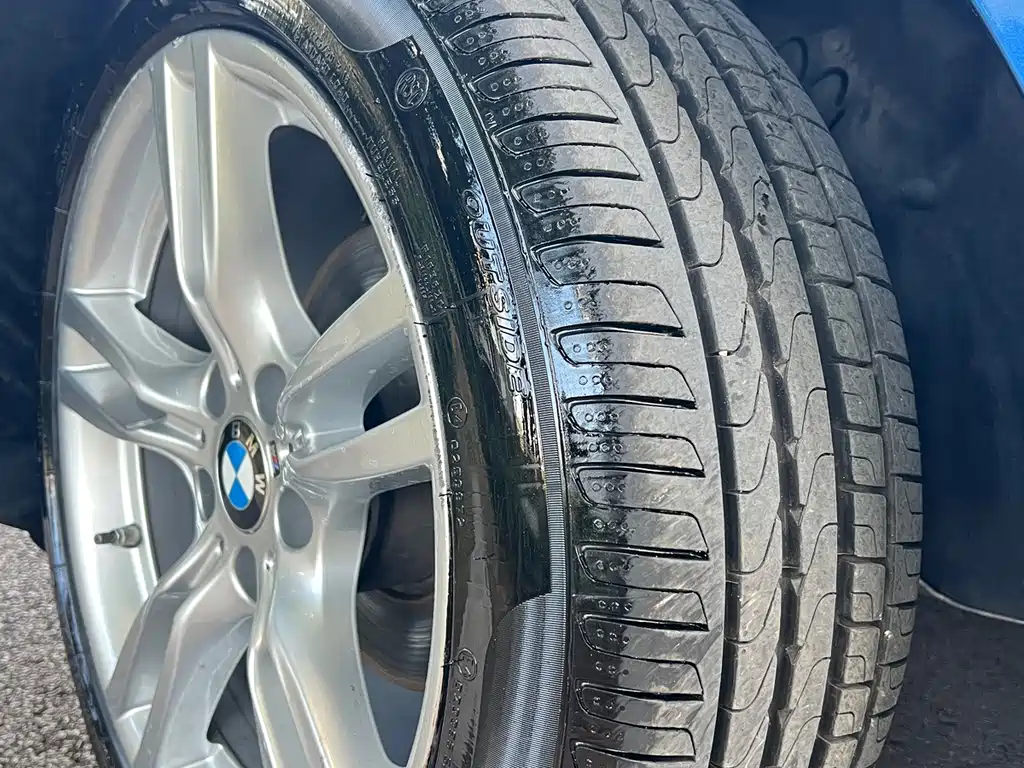 BMW 3 Series GT — фото 18