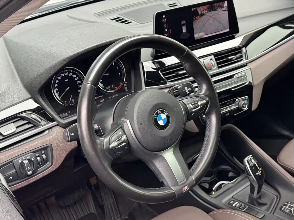 BMW X1 — фото 17