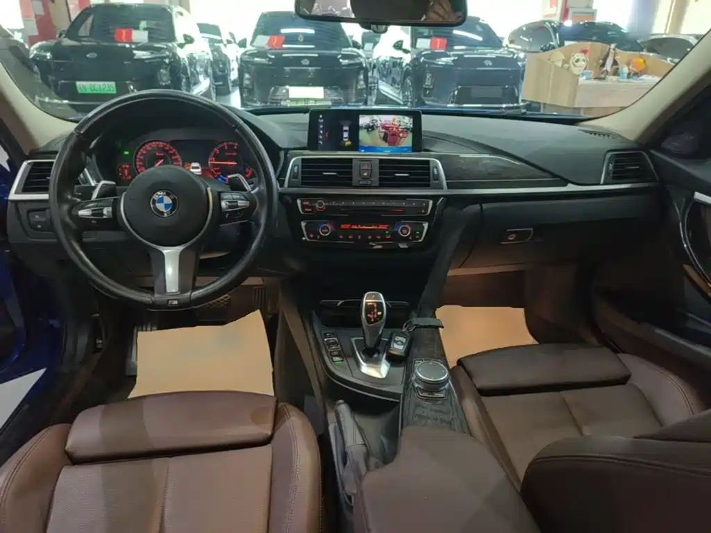 BMW 3 Series — фото 10