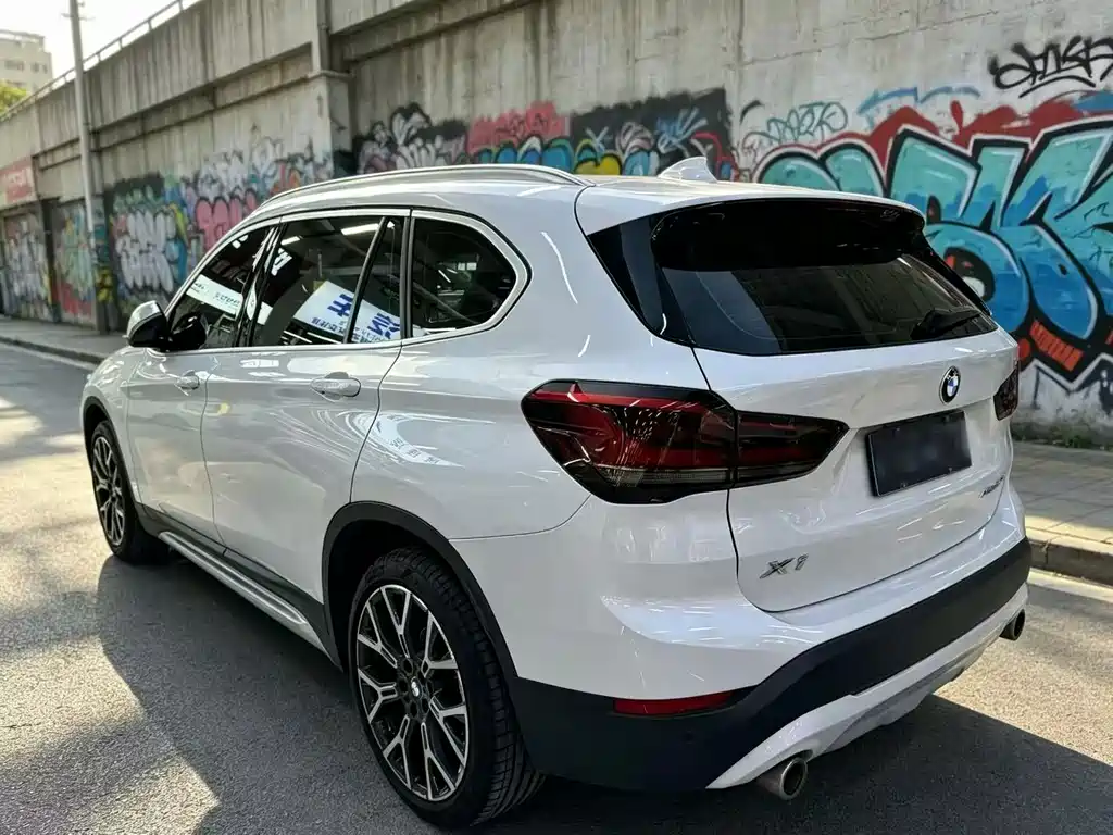 BMW X1 — фото 4