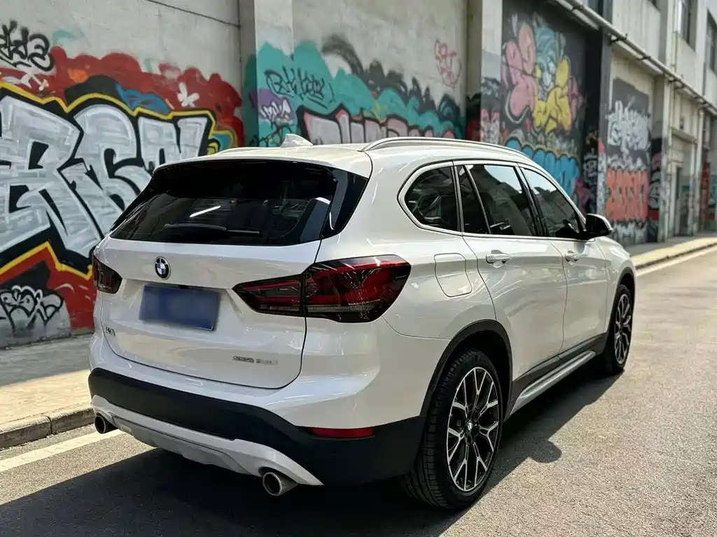 BMW X1 — фото 6