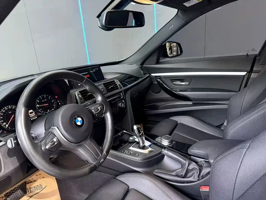 BMW 3 Series GT — фото 11