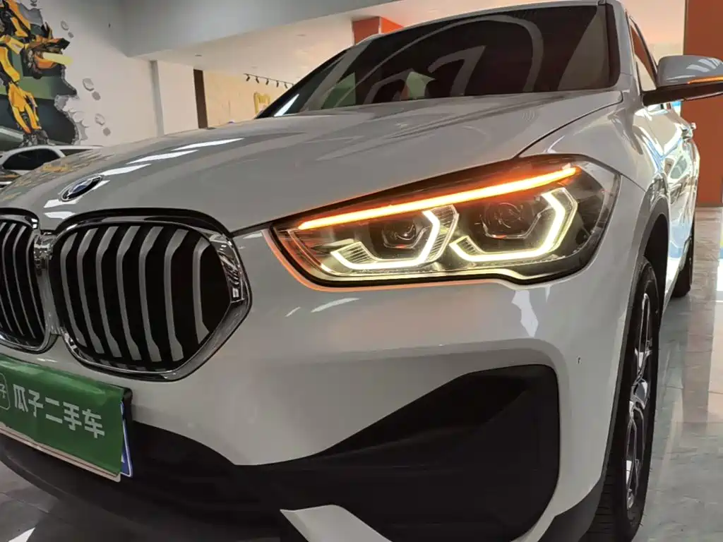 BMW X1 — фото 24