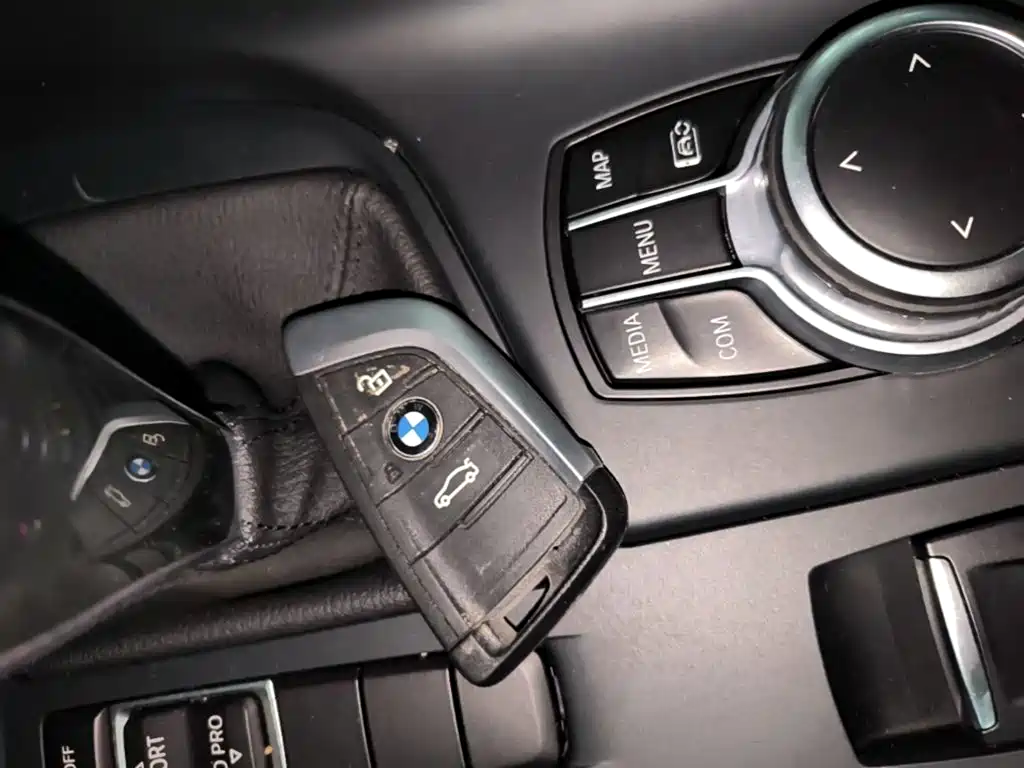 BMW X1 — фото 9
