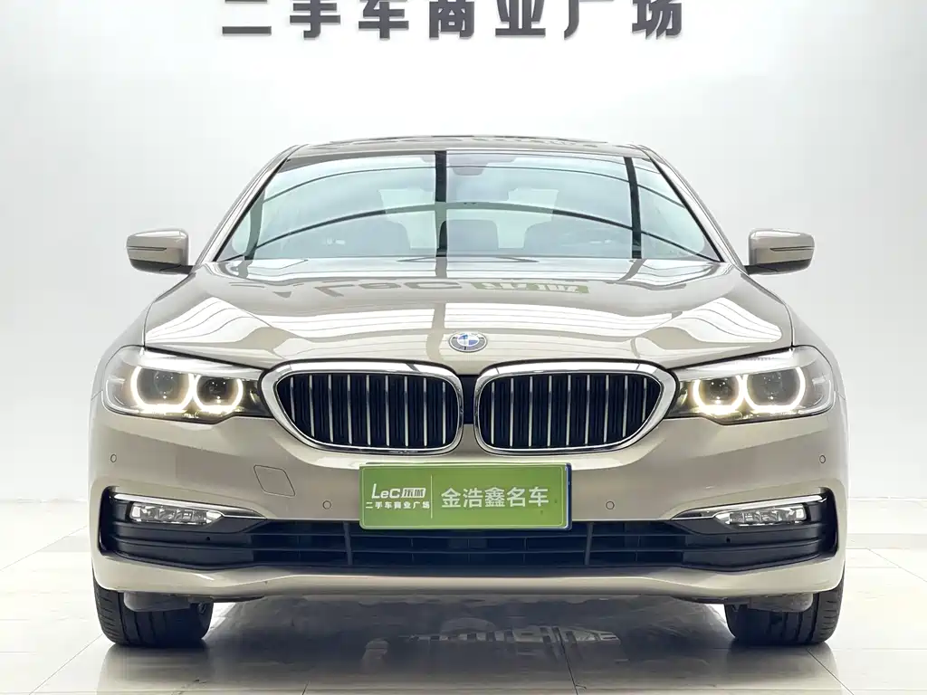 BMW 5 Series — фото 2