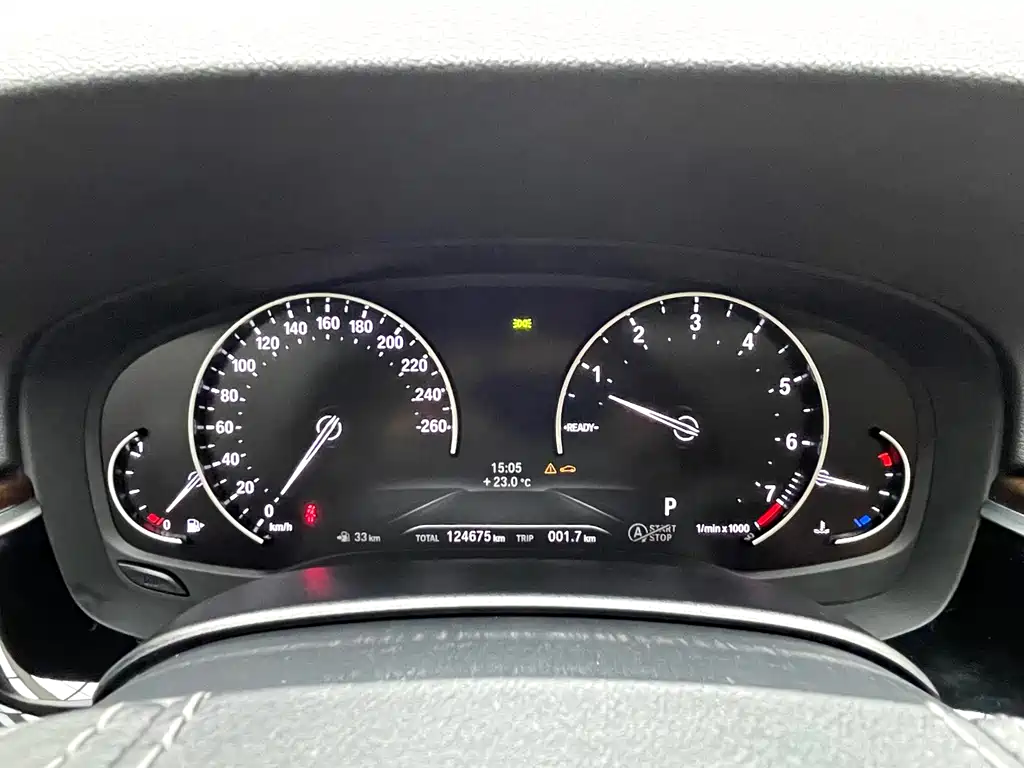 BMW 5 Series — фото 17