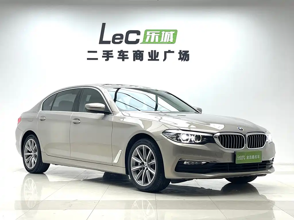 BMW 5 Series — фото 3