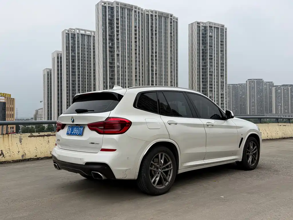 BMW X3 — фото 13