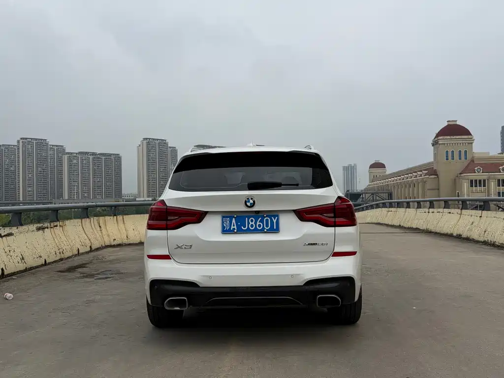 BMW X3 — фото 14