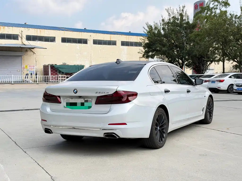 BMW 5 Series New Energy — фото 5