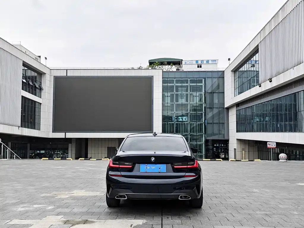 BMW 3 Series — фото 14