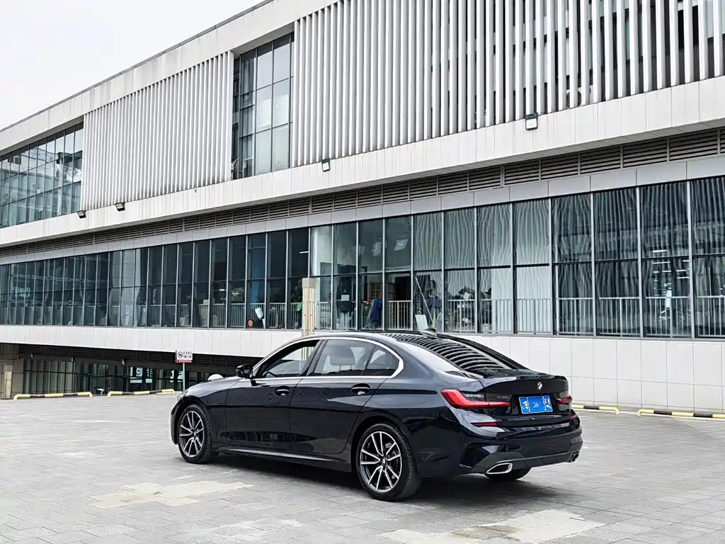 BMW 3 Series — фото 15