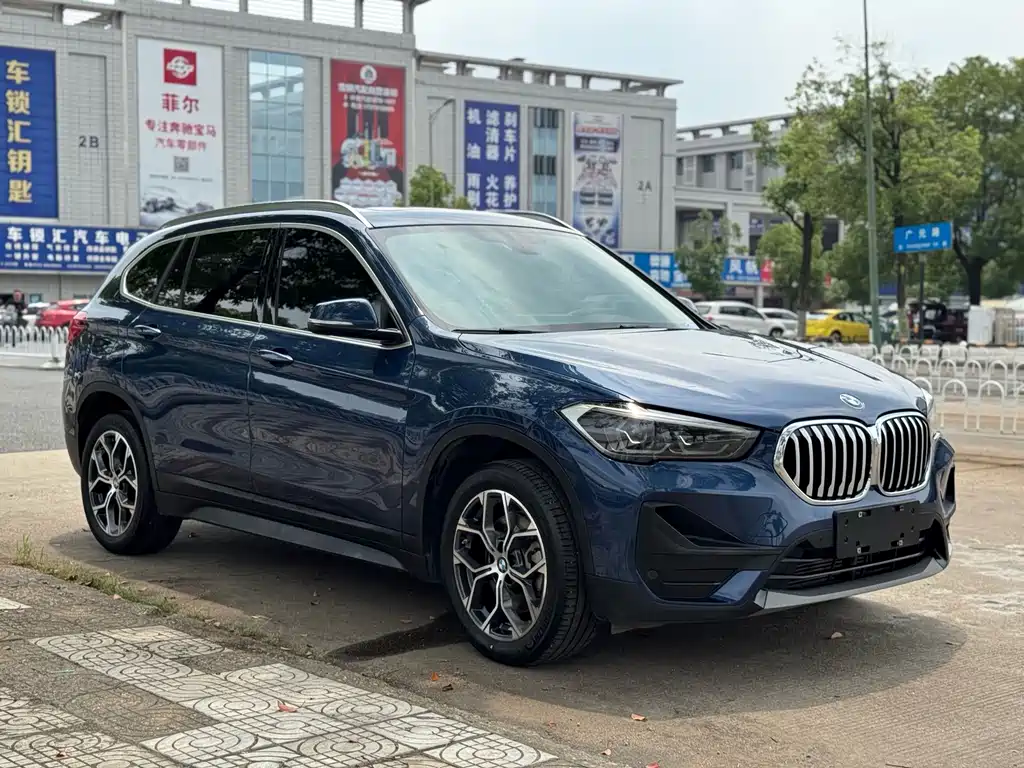 BMW X1 — фото 3