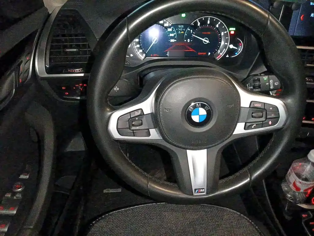 BMW X3 — фото 11
