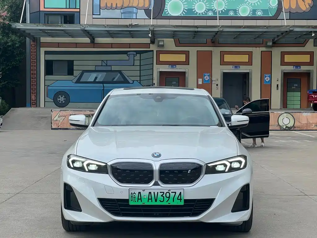BMW i3 — фото 2