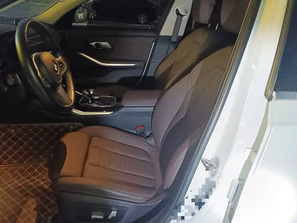BMW 3 Series — фото 11