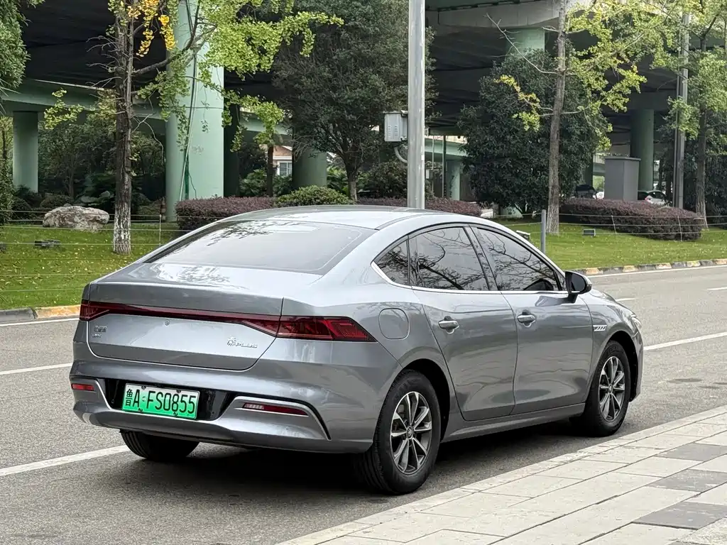 BYD Qin PLUS — фото 11
