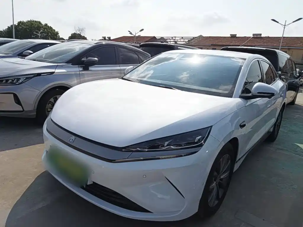 BYD Qin L — фото 2