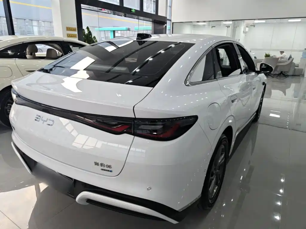 BYD Seal 06 — фото 7