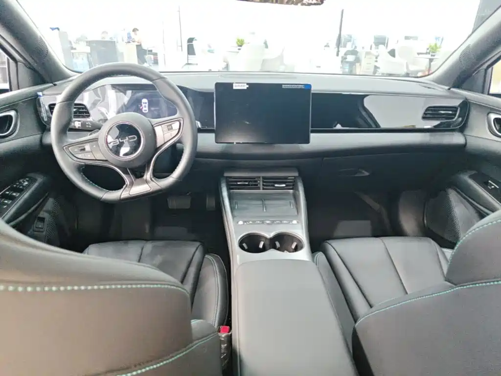 BYD Seal 06 — фото 10