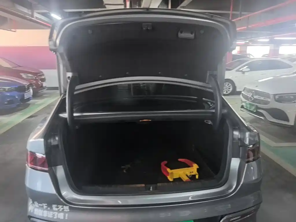 BYD Qin PLUS — фото 15