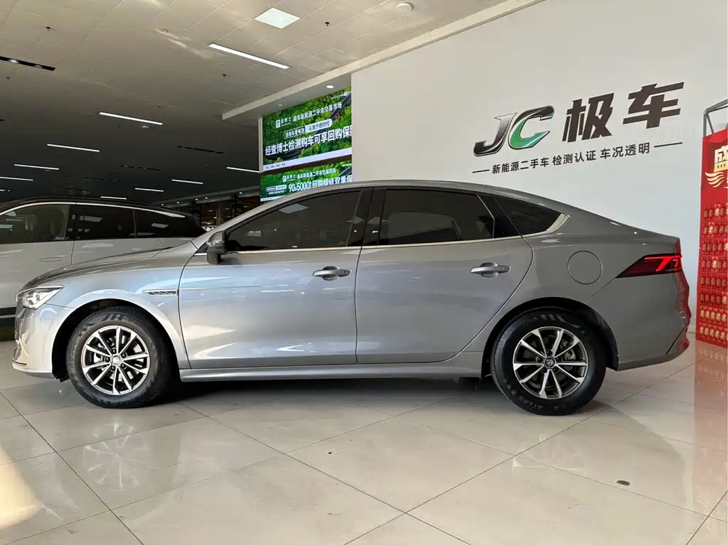 BYD Qin PLUS — фото 4