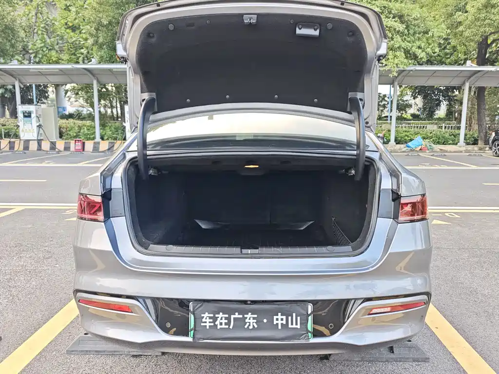 BYD Qin PLUS — фото 28