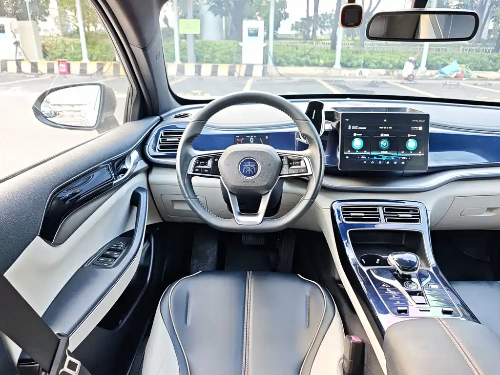 BYD Qin PLUS — фото 9
