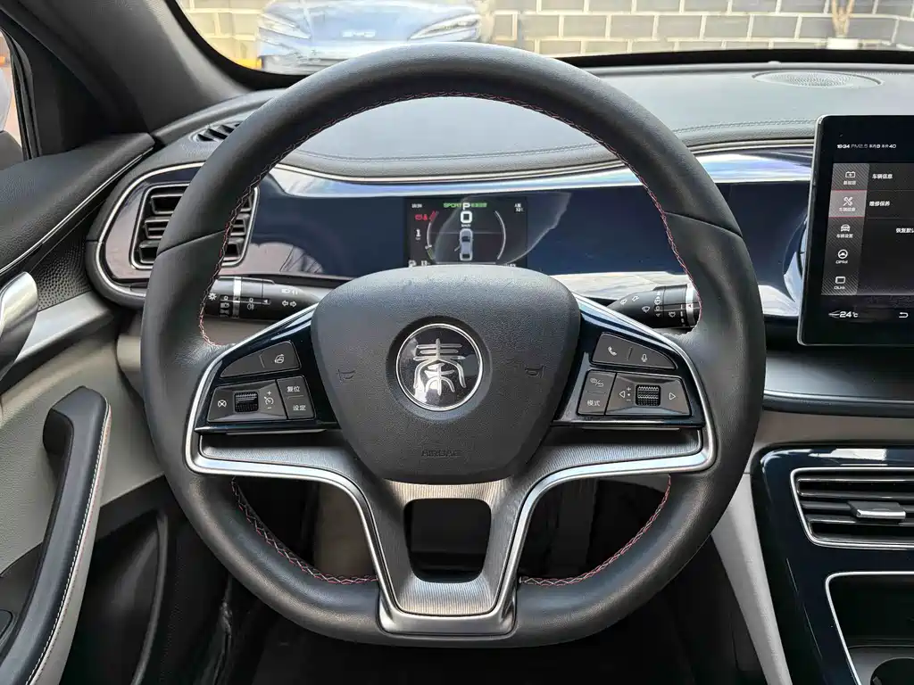 BYD Qin PLUS — фото 10