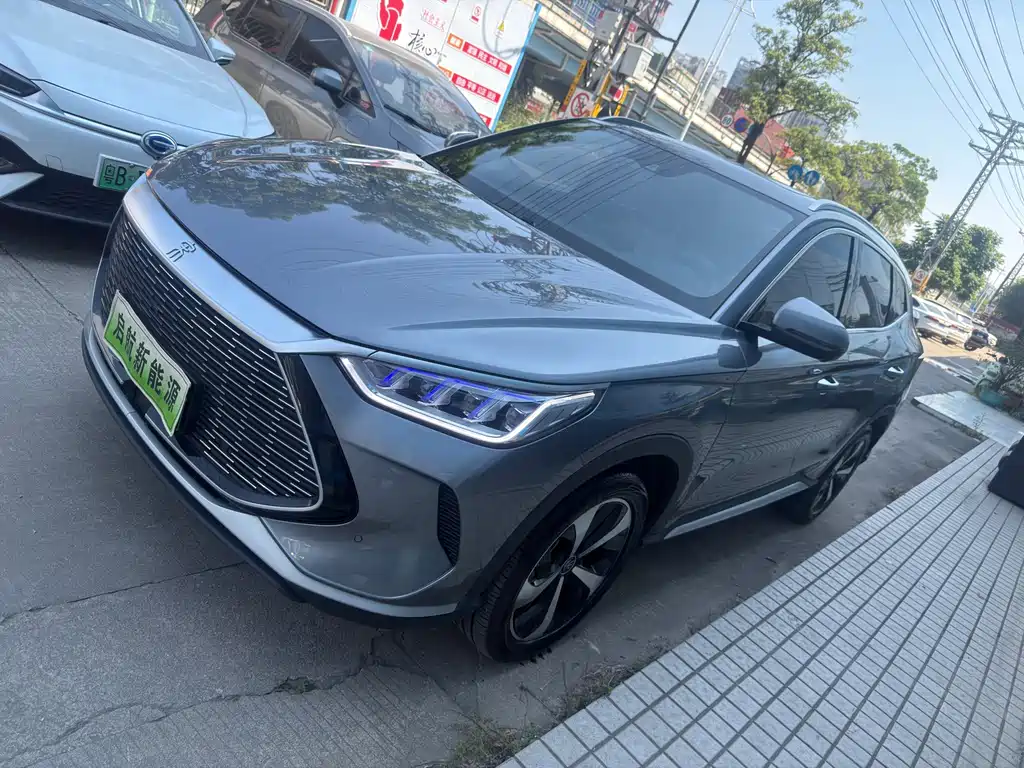 BYD PLUS New Energy — фото 1