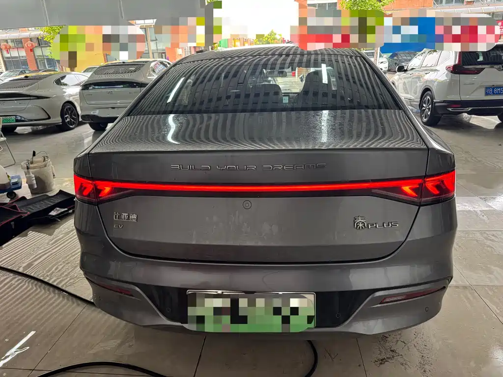 BYD Qin PLUS — фото 11