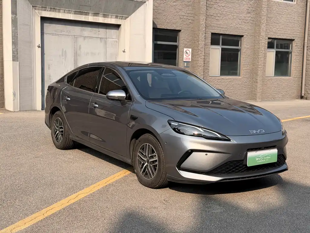 BYD Seal 05 DM-i — фото 3