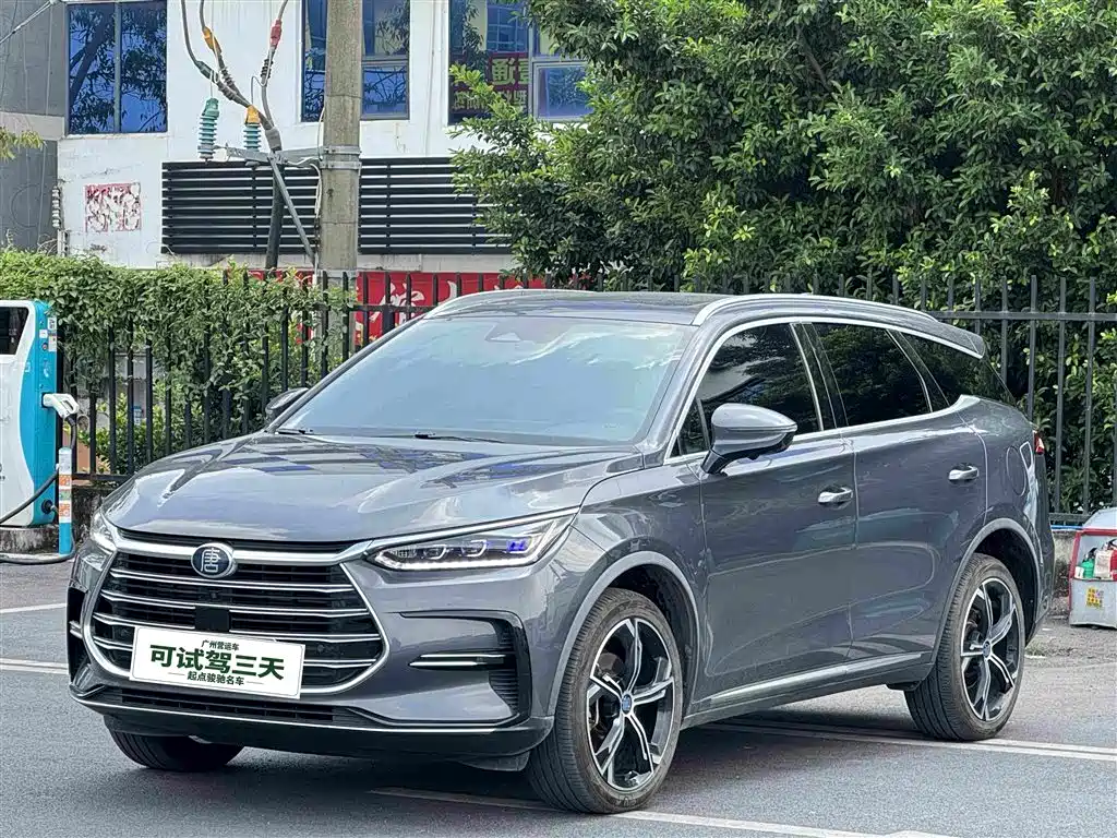 BYD Tang New Energy — фото 1