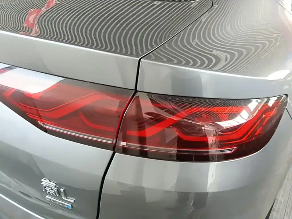 BYD Qin L — фото 8