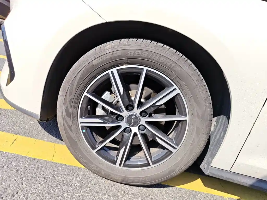 BYD Seal 06 — фото 25