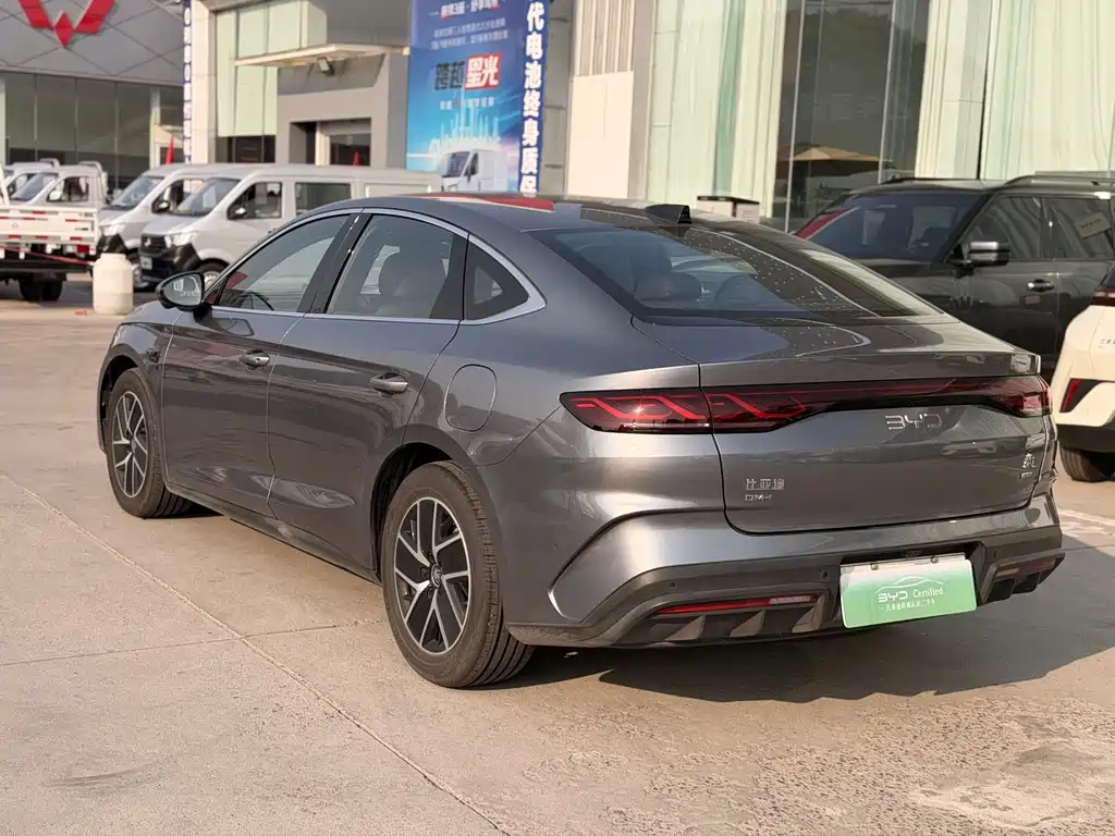 BYD Qin L — фото 4