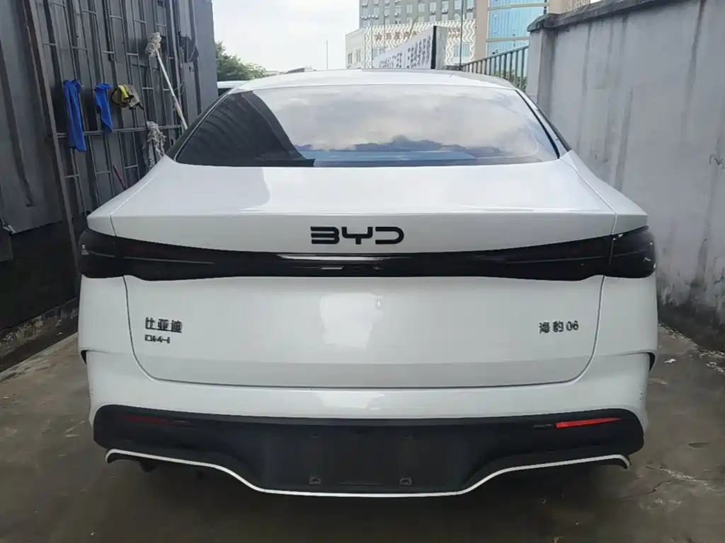 BYD Seal 06 — фото 6