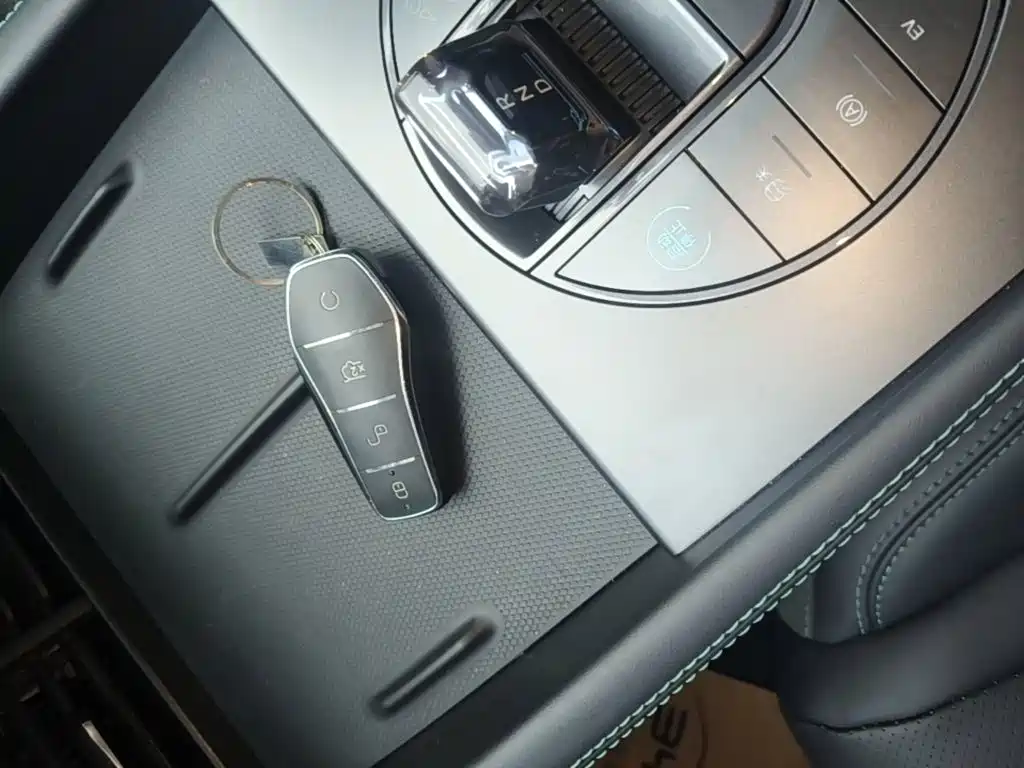 BYD Seal 06 — фото 9