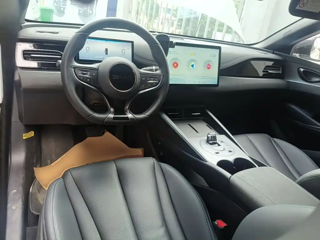 BYD Seal 06 — фото 10