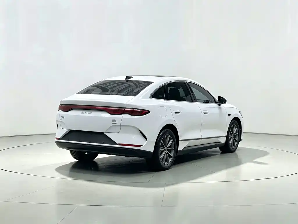BYD Qin L — фото 7