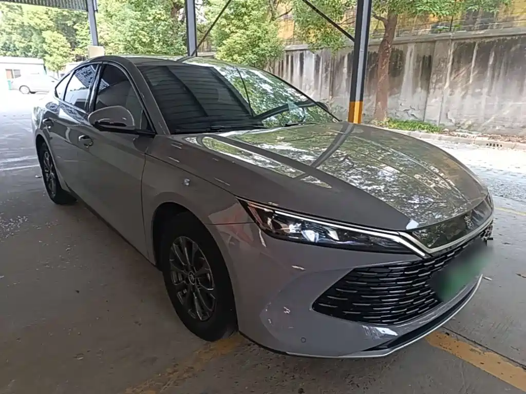 BYD Qin L — фото 4