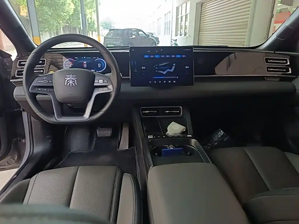 BYD Qin L — фото 10