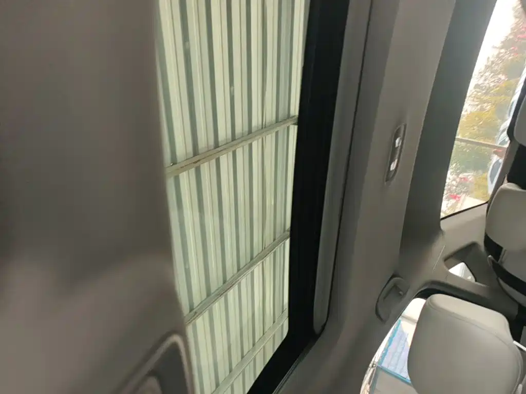 BYD Seal 05 DM-i — фото 18