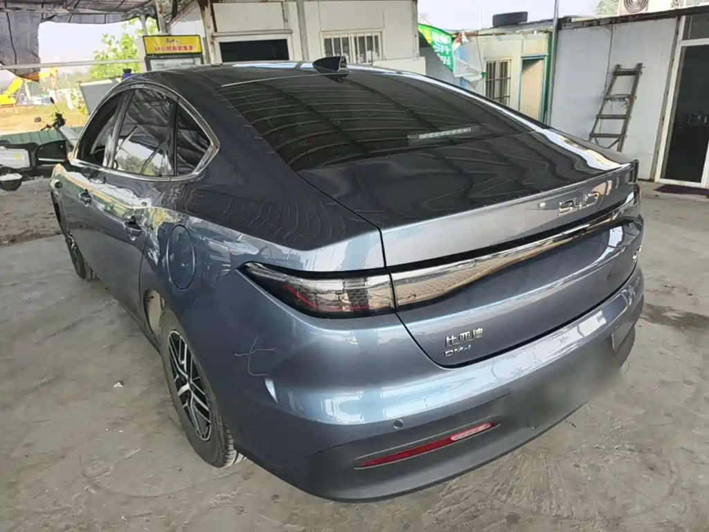 BYD Seal 05 DM-i — фото 5
