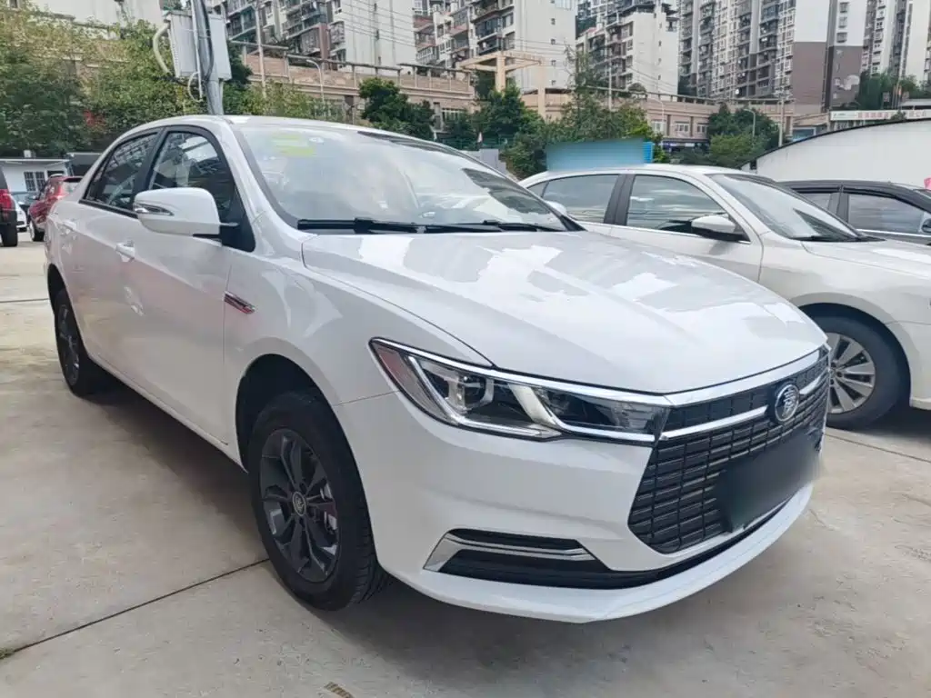 BYD Qin PLUS — фото 4