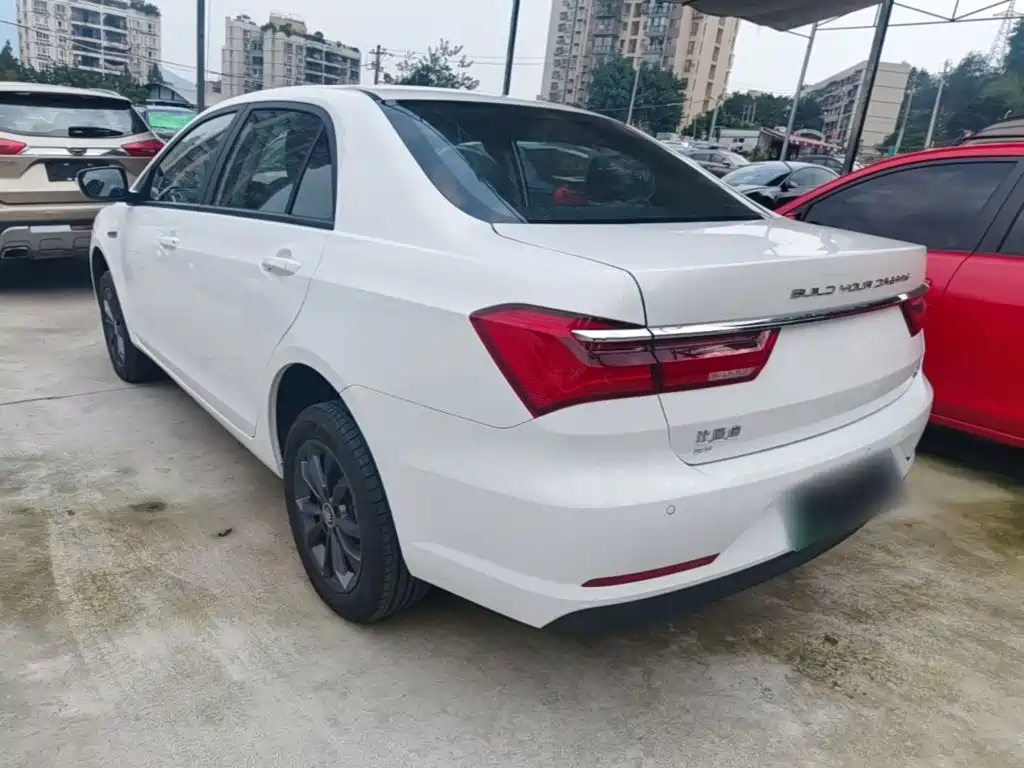 BYD Qin PLUS — фото 5